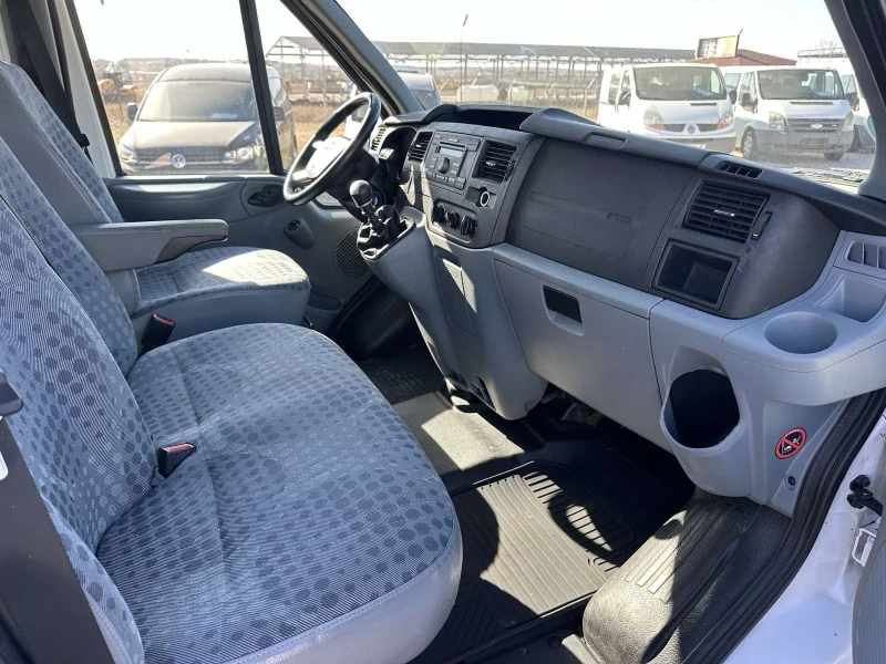 Ford Transit, снимка 11 - Бусове и автобуси - 47854889