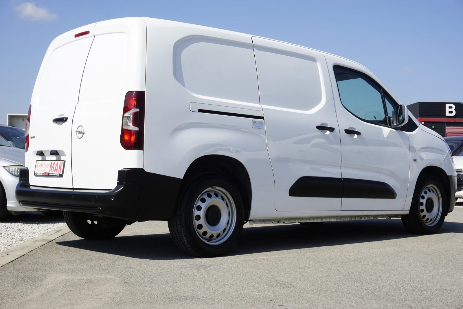 Opel Combo 1.6/93x.km/L2/H1/Хладилен/3места - изображение 7