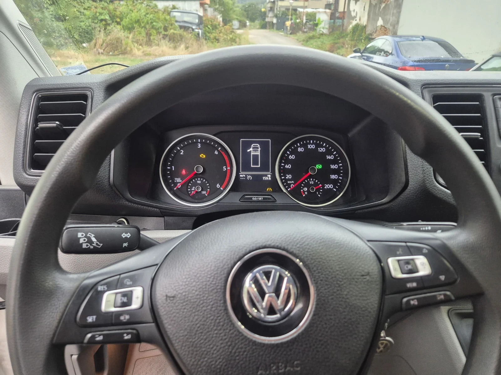 VW Crafter 2.0 TDI - изображение 10