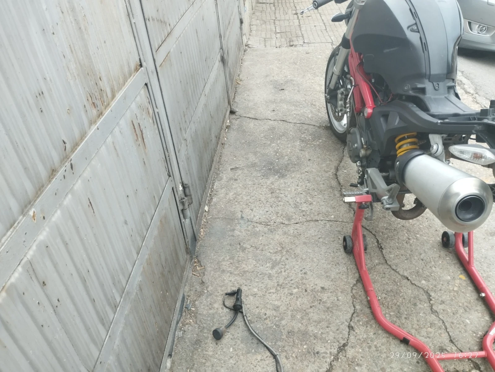 Ducati Monster 1100 S - изображение 3