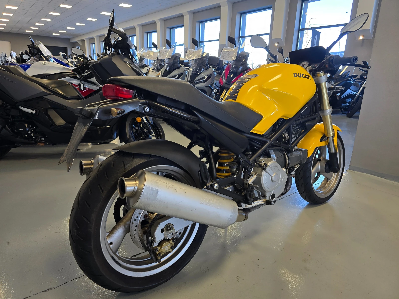 Ducati Monster 600сс, снимка 4 - Мотоциклети и мототехника - 54146763