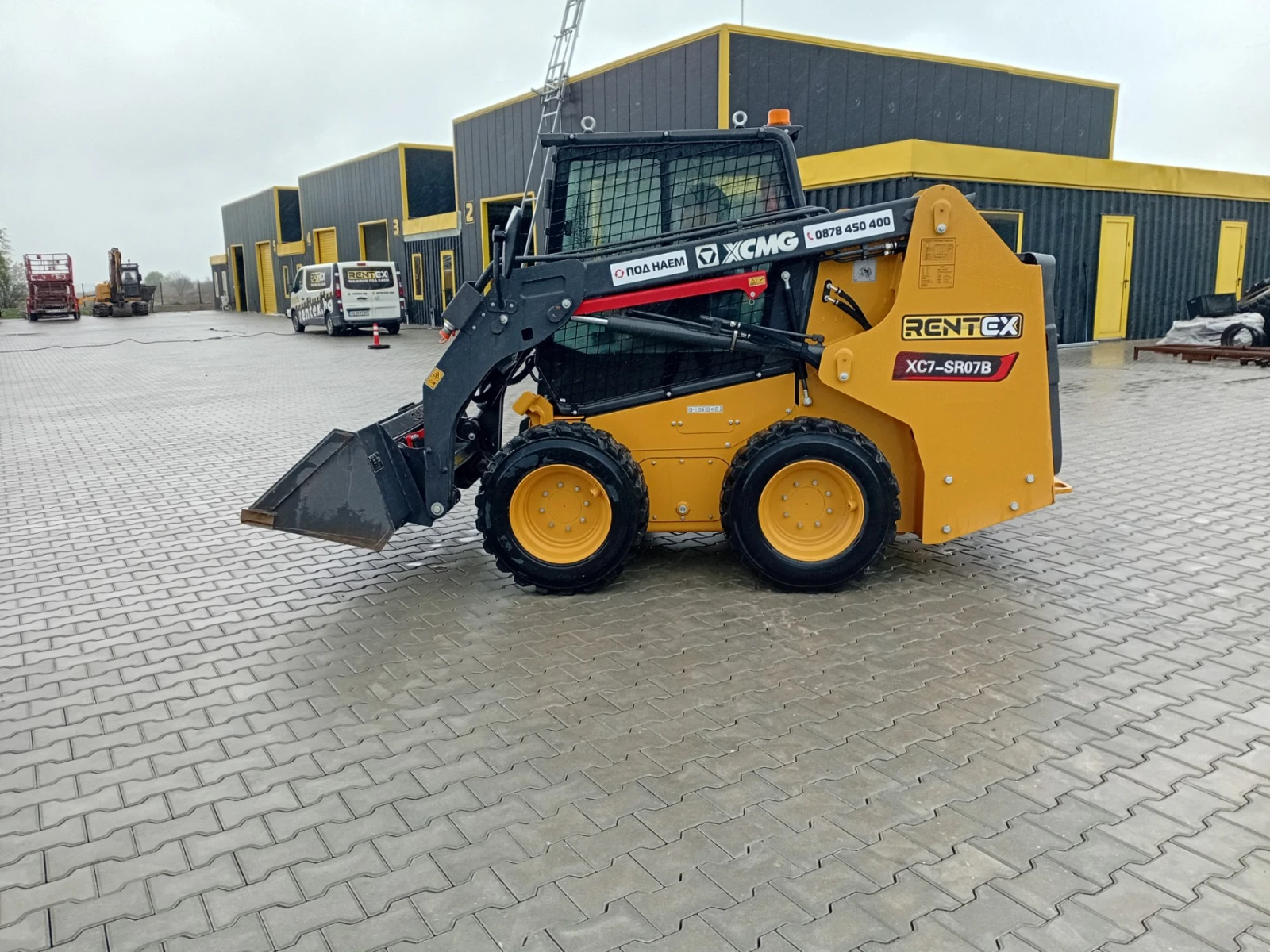 Мини челни товарачи Друга XCMG XC7-SR07B, снимка 10 - Индустриална техника - 54147561