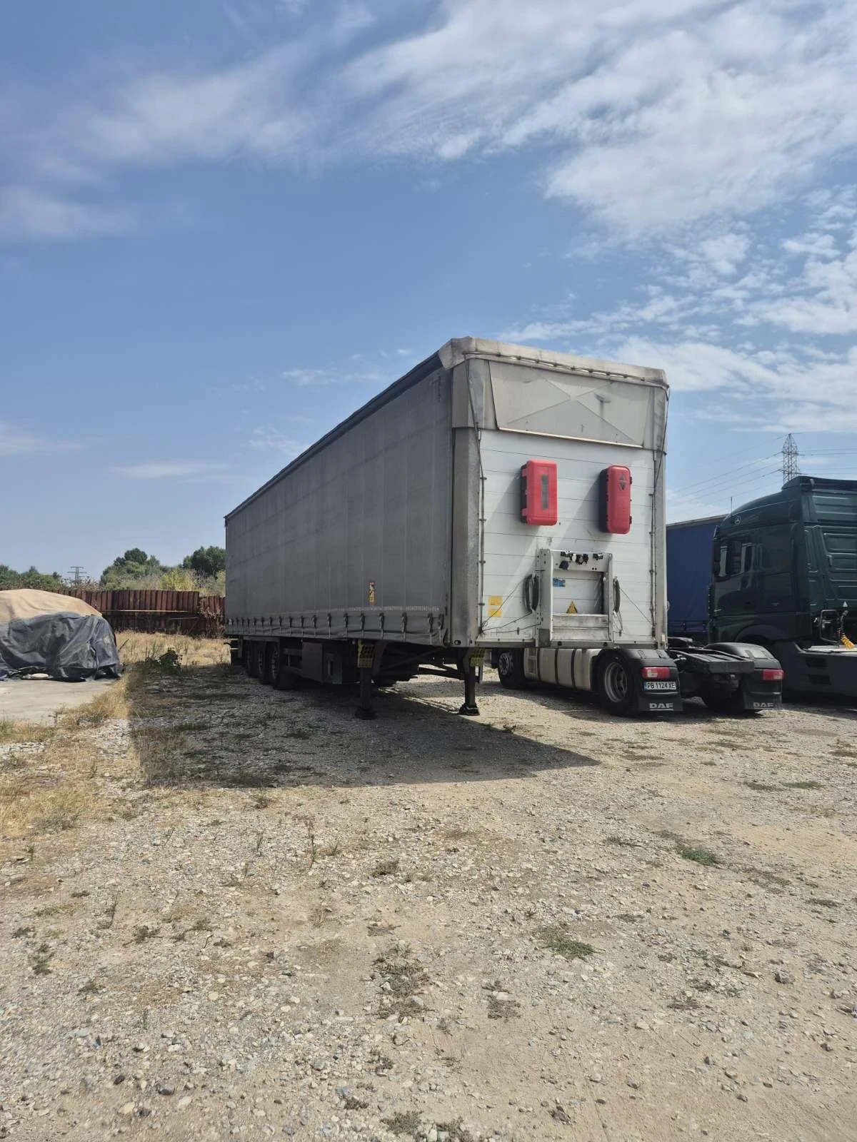 Полуремарке Schmitz Varios, снимка 2 - Ремаркета - 55818003