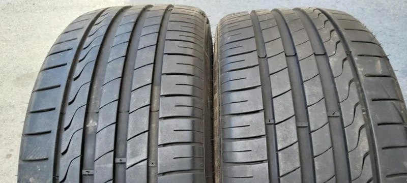 Гуми Летни 235/40R18, снимка 1 - Гуми и джанти - 29864606