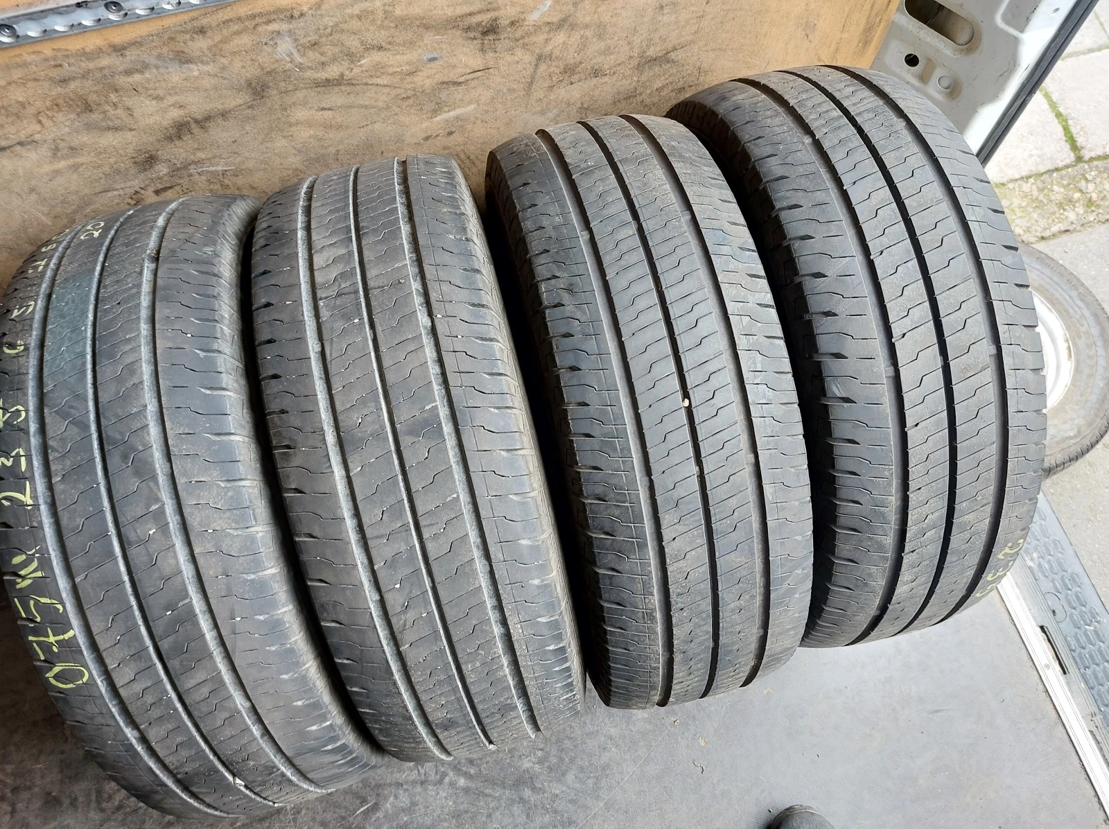 ���� 235/65R16 | Mobile.bg � ����������� 1