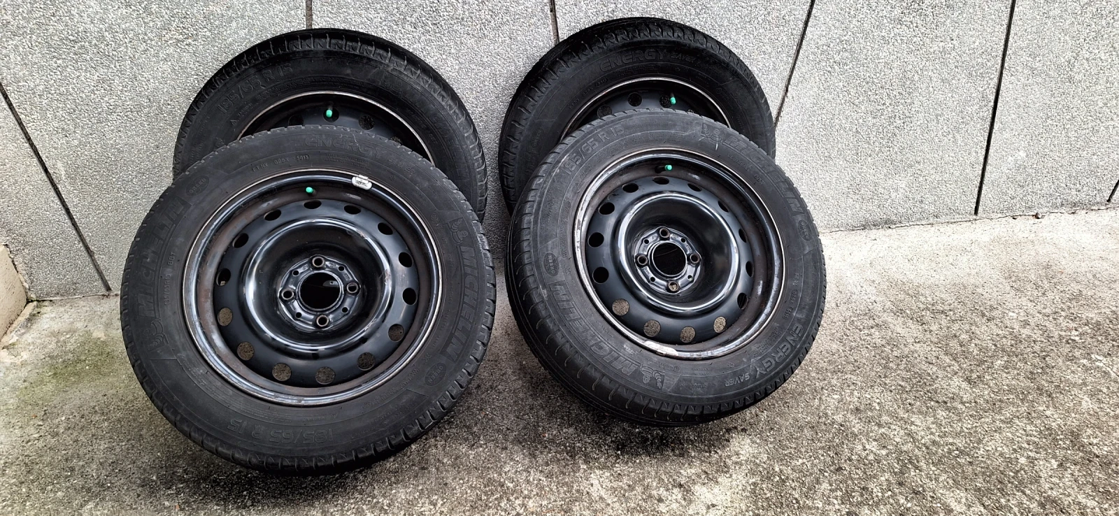 Гуми с джанти 185/65R15 | Mobile.bg — изображение 1
