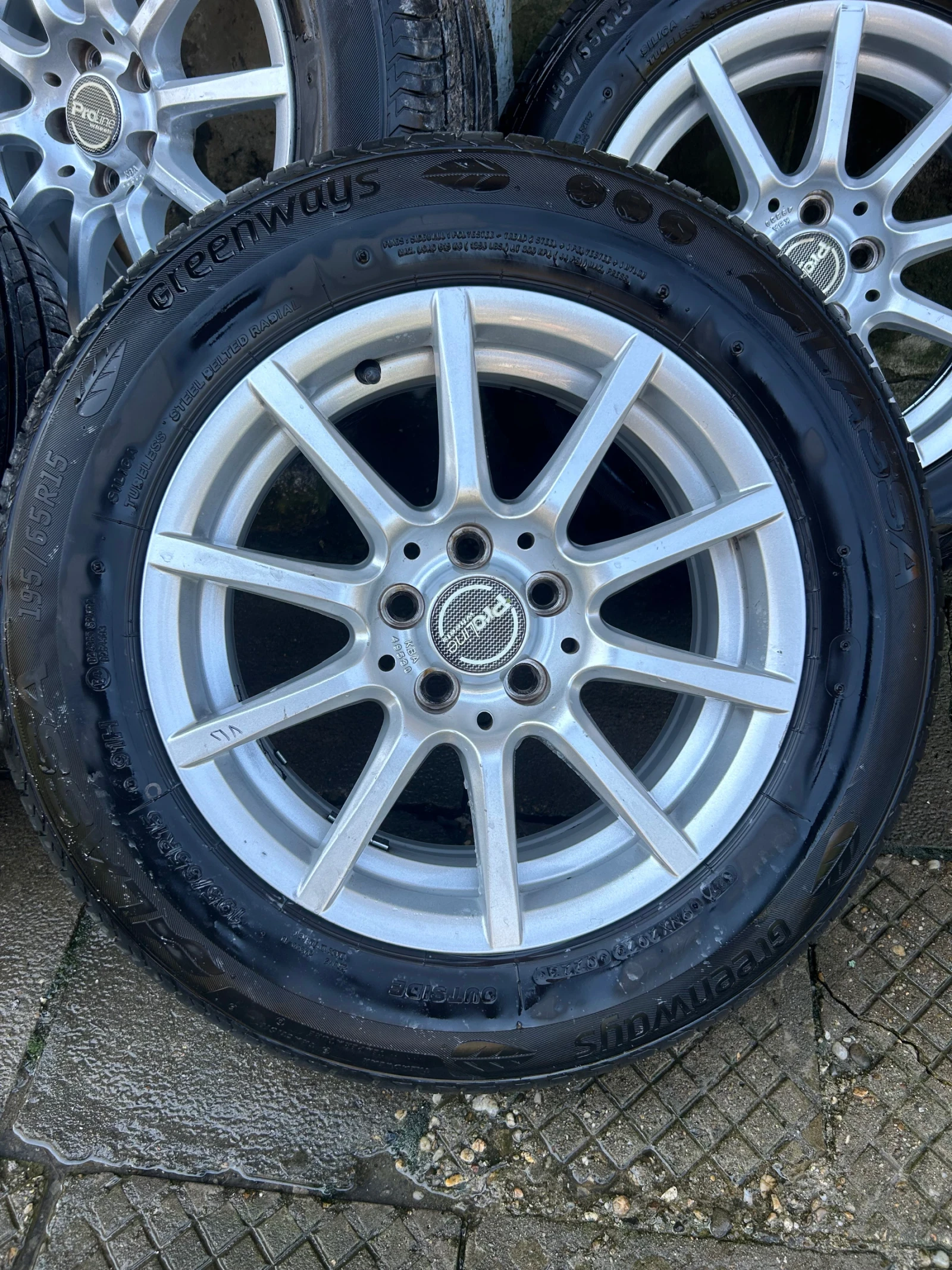 ���� � ������ 195/65R15 | Mobile.bg � ����������� 2