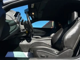 Chevrolet Camaro 2LT Convertible RWD, снимка 11
