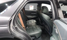 Genesis GV70 2.5T AWD* DISTRONIC* ПОДГРЕВ* ОБДУХВАНЕ* КАМЕРА* , снимка 14