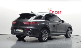 Genesis GV70 2.5T AWD* DISTRONIC* ПОДГРЕВ* ОБДУХВАНЕ* КАМЕРА* , снимка 3