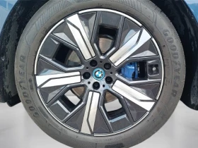 BMW iX xDrive40 = Sport Package = Sky Lounge Гаранция - 108590 лв. / 55521.19 € - 74372695 5