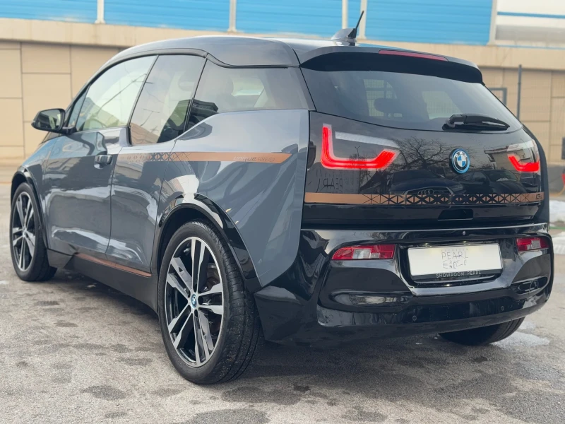 BMW i3 S 120Ah Unique Forever Edition One of 2000, снимка 6 - Автомобили и джипове - 48115253