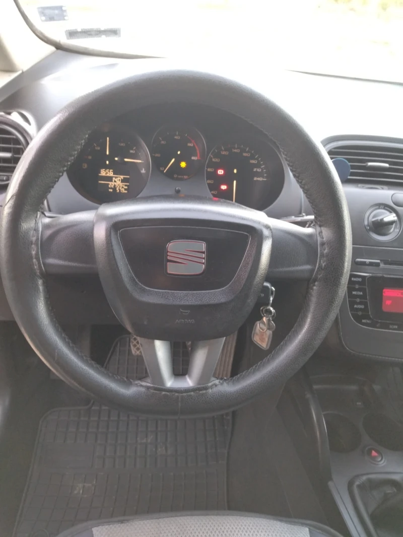 Seat Altea 1.6TDI /XL, снимка 9 - Автомобили и джипове - 48478575