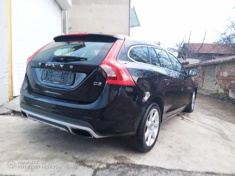 Volvo V60 D3, снимка 5 - Автомобили и джипове - 48822141