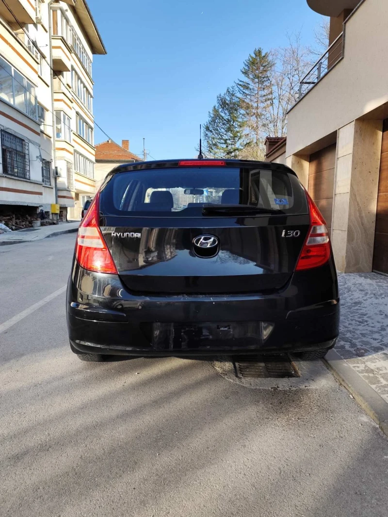 Hyundai I30 1.6 i, снимка 6 - Автомобили и джипове - 48836496