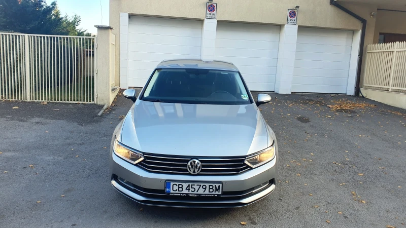 VW Passat, снимка 1 - Автомобили и джипове - 49506292