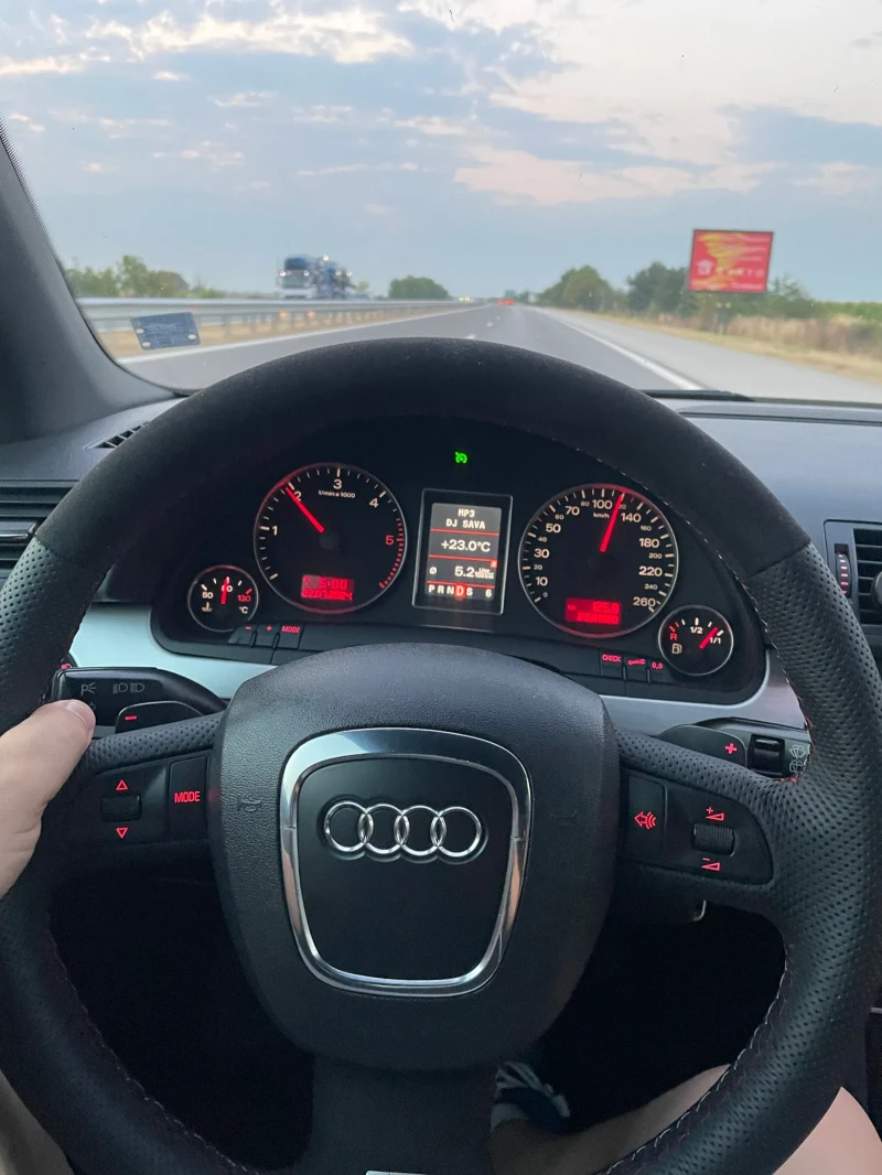 Audi A4 3.0 Tdi S line Plus, снимка 14 - Автомобили и джипове - 49898121