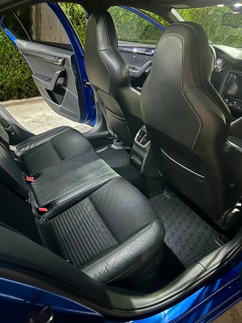 Skoda Octavia 2.0 VRS, снимка 13 - Автомобили и джипове - 52502027