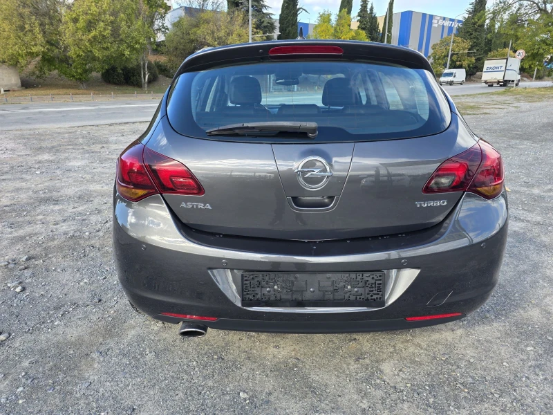 Opel Astra 1.4i 140к.c Turbo, снимка 6 - Автомобили и джипове - 52019782