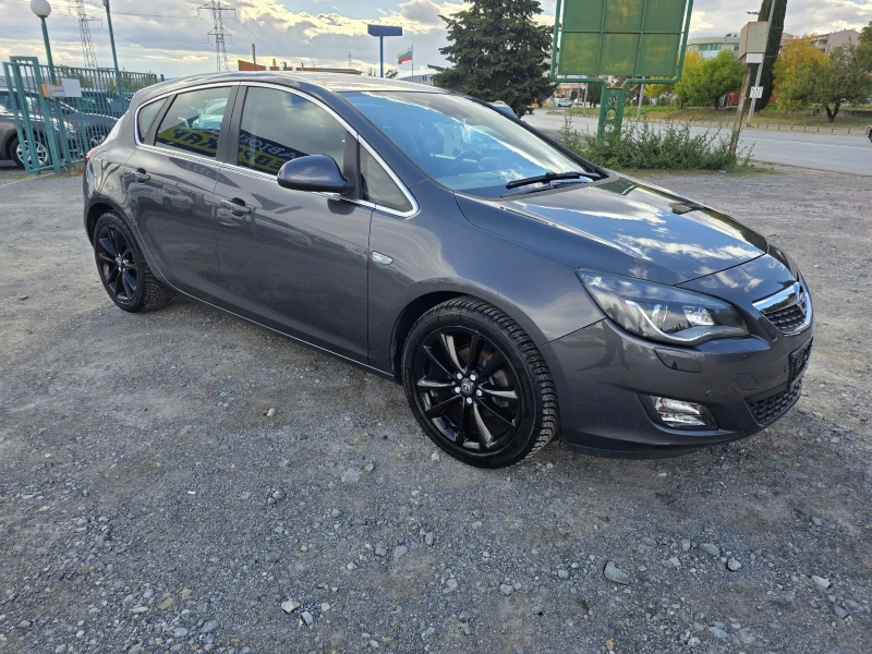 Opel Astra 1.4i 140к.c Turbo, снимка 3 - Автомобили и джипове - 52019782