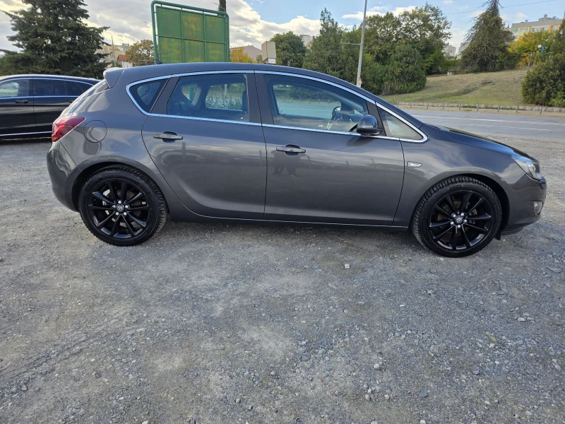Opel Astra 1.4i 140к.c Turbo, снимка 4 - Автомобили и джипове - 52019782