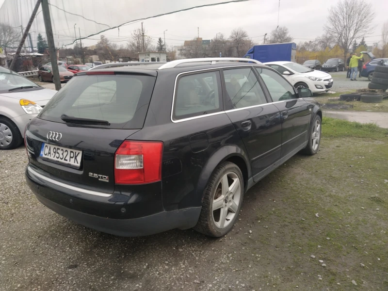 Audi A4 2, 5 tdi, снимка 5 - Автомобили и джипове - 52772151