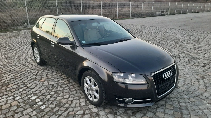 Audi A3 1.6TDI Sportback, снимка 3 - Автомобили и джипове - 52817114