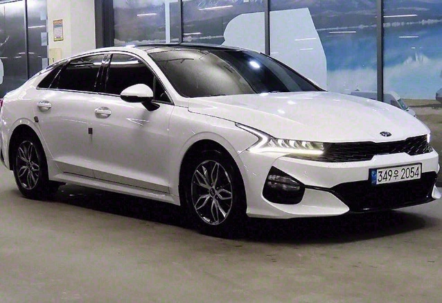 Kia K5 2, 0 LPI - изображение 2