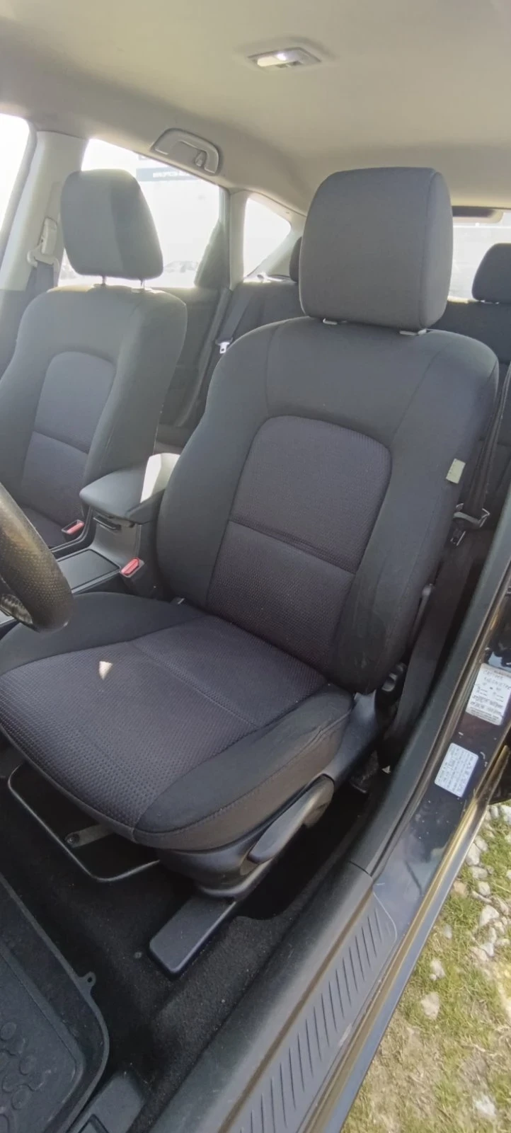 Mazda 3 3, снимка 11 - Автомобили и джипове - 52310255