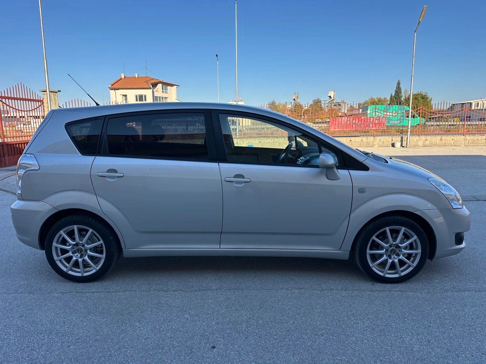 Toyota Corolla verso 1.8vvt-i/129кс/Facelift/7-местна/ГЕРМАНИЯ - изображение 7