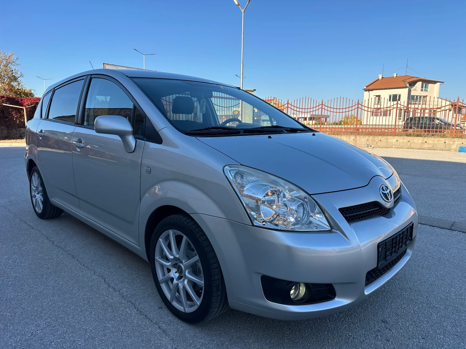 Toyota Corolla verso 1.8vvt-i/129кс/Facelift/7-местна/ГЕРМАНИЯ - изображение 2