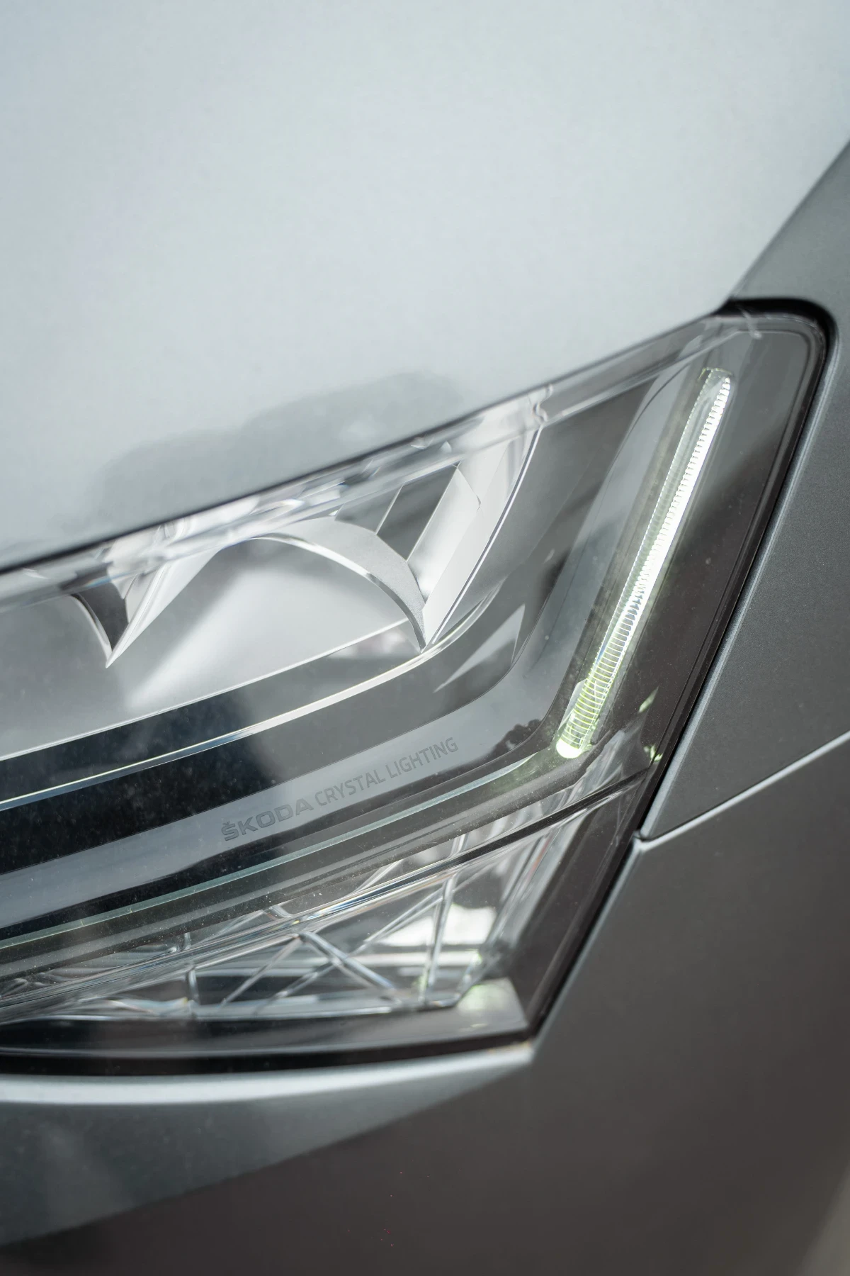Skoda Superb 1.5TSI 7DSG  - изображение 4