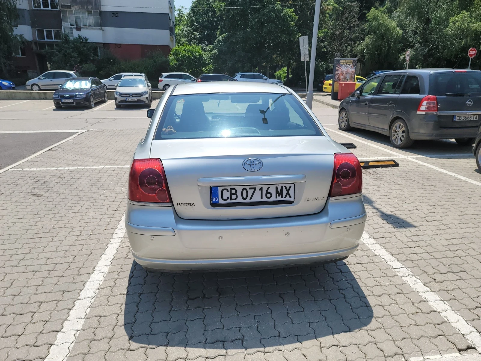 Toyota Avensis Бензин газ - изображение 3