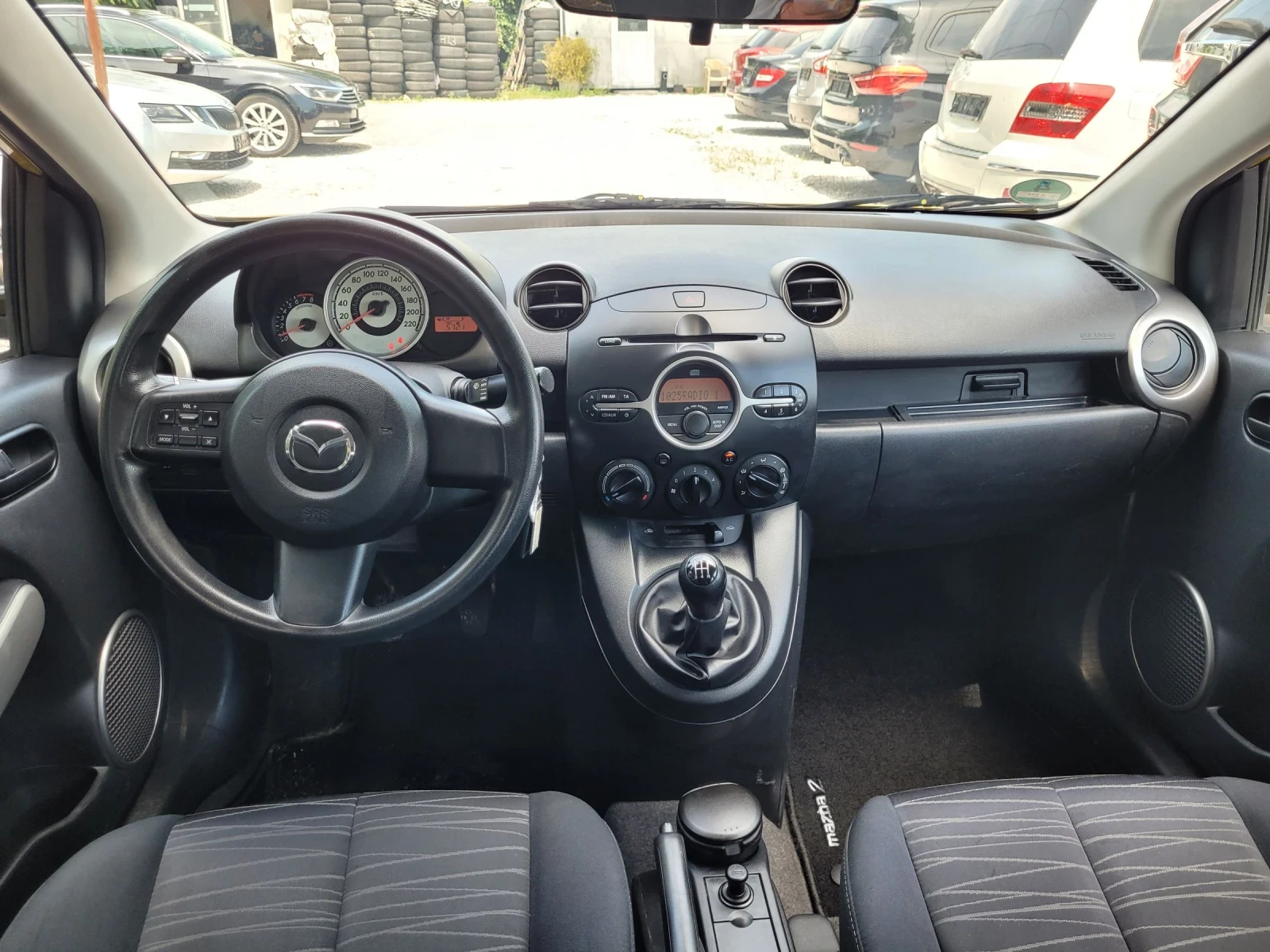Mazda 2 1.4 i - изображение 9