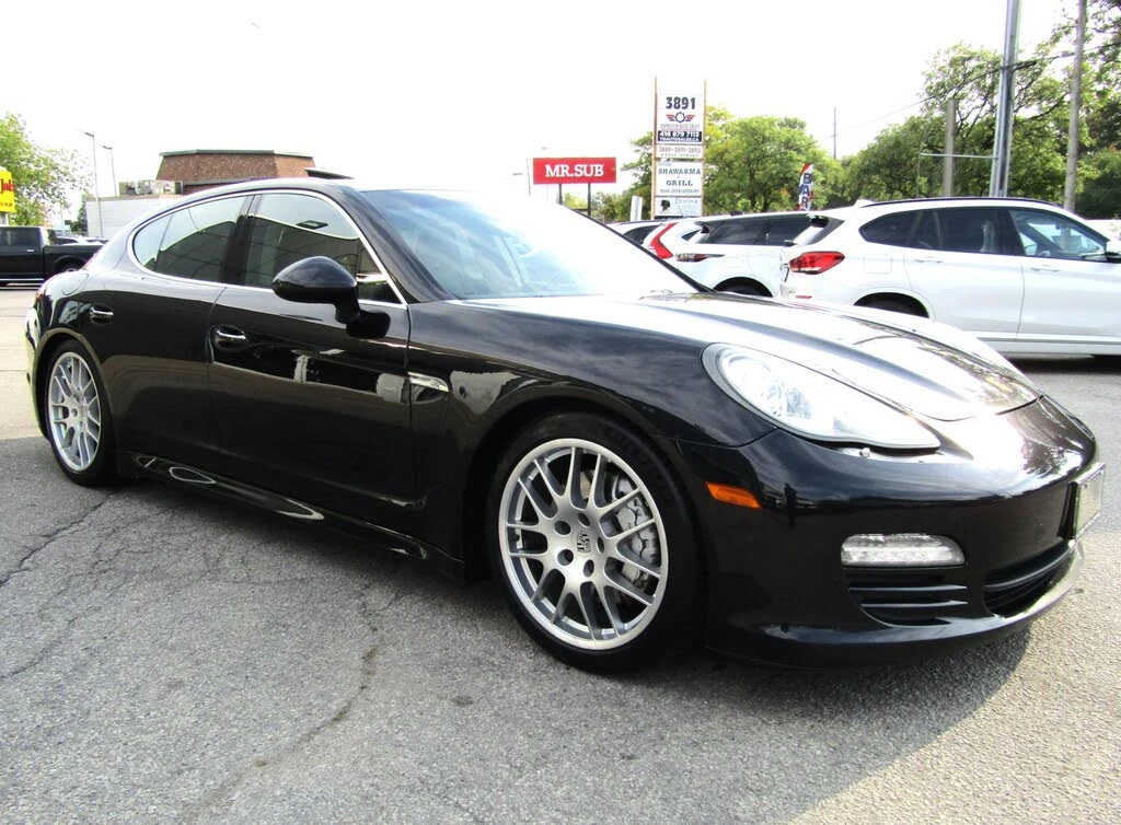 Porsche Panamera 4s* AWD* Bose* подгрев* обдухване* щори* 360* шиби - изображение 2