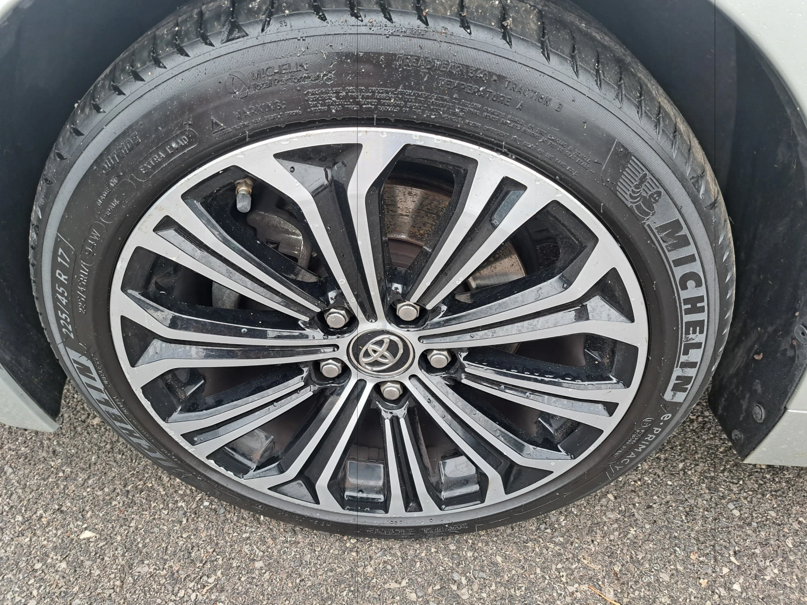 Toyota Corolla ПРОДАДЕНА | Mobile.bg — изображение 14