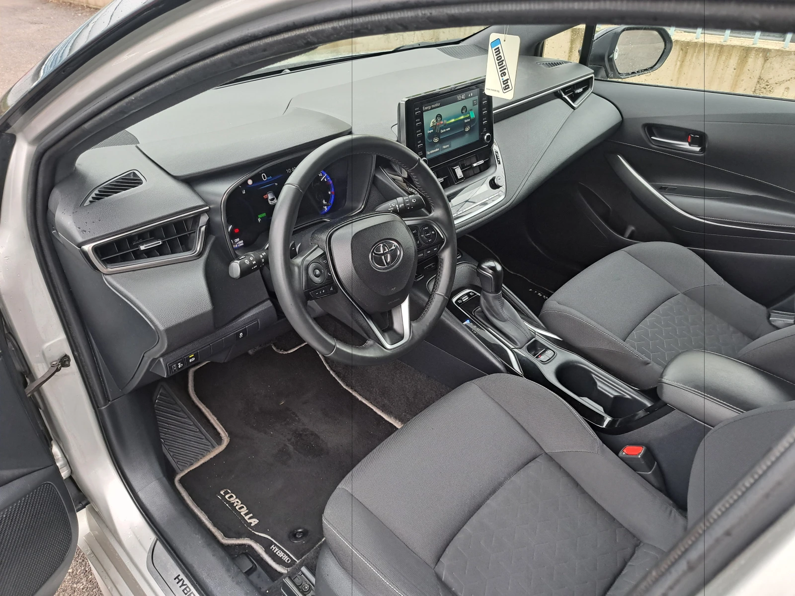 Toyota Corolla 2.0HYBRID - изображение 9