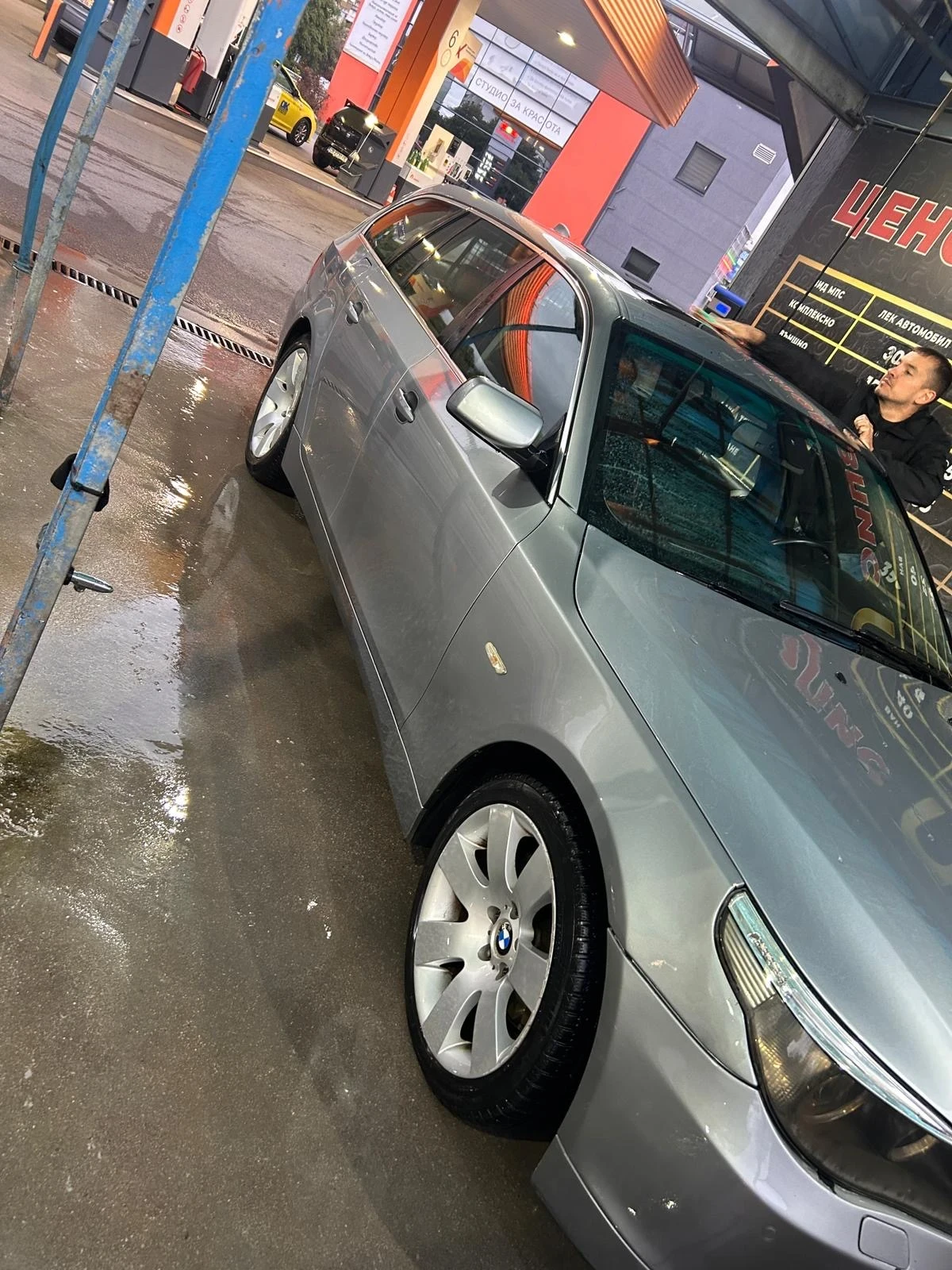 BMW 530 3.0 E61 - изображение 2