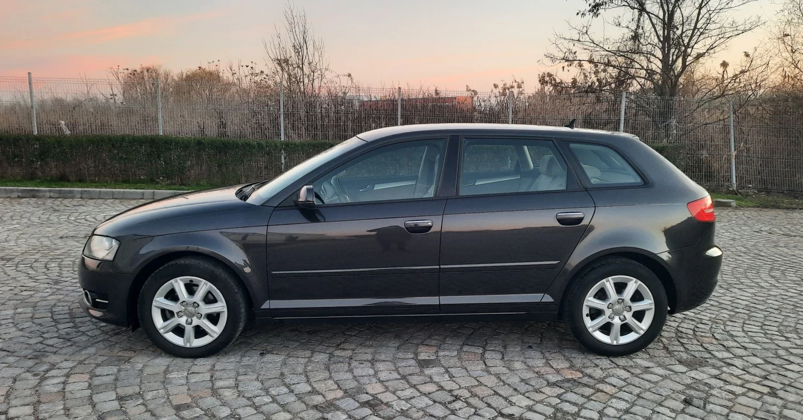 Audi A3 1.6TDI Sportback | Mobile.bg � ����������� 8