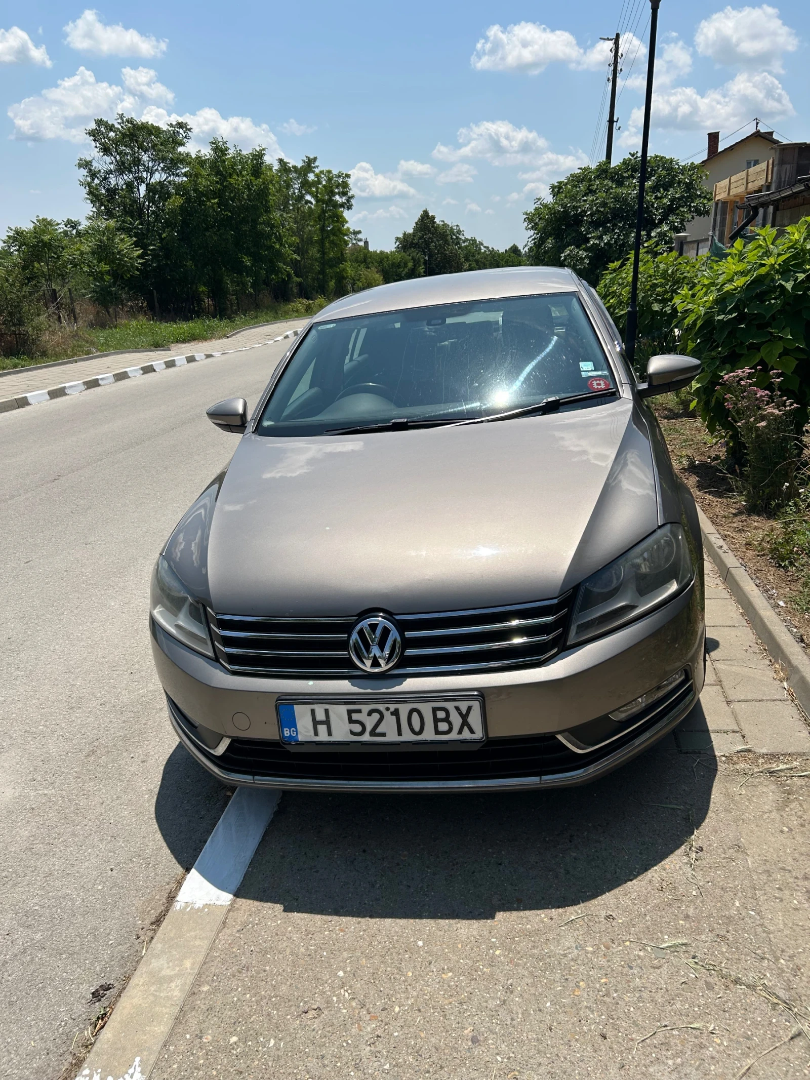 VW Passat 2.0 TDI, снимка 4 - Автомобили и джипове - 53792433
