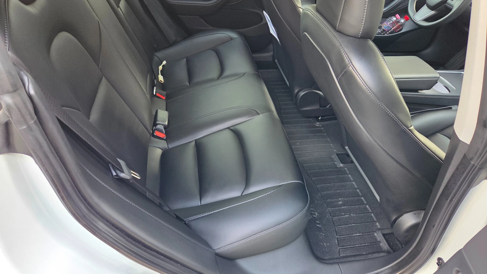 Tesla Model 3 Long Range, снимка 13 - Автомобили и джипове - 53893940