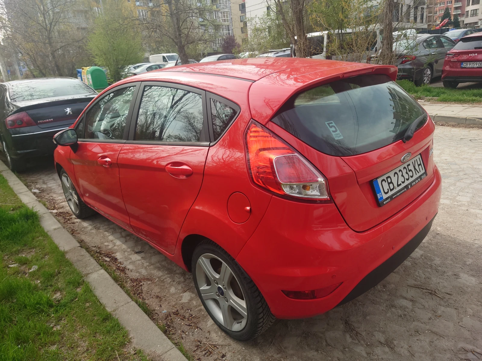 Ford Fiesta 1.2 i, снимка 5 - Автомобили и джипове - 54191464