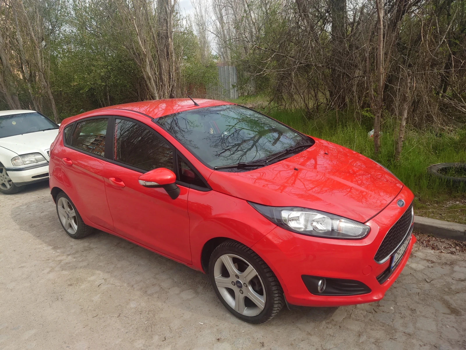 Ford Fiesta 1.2 i, снимка 3 - Автомобили и джипове - 54191464