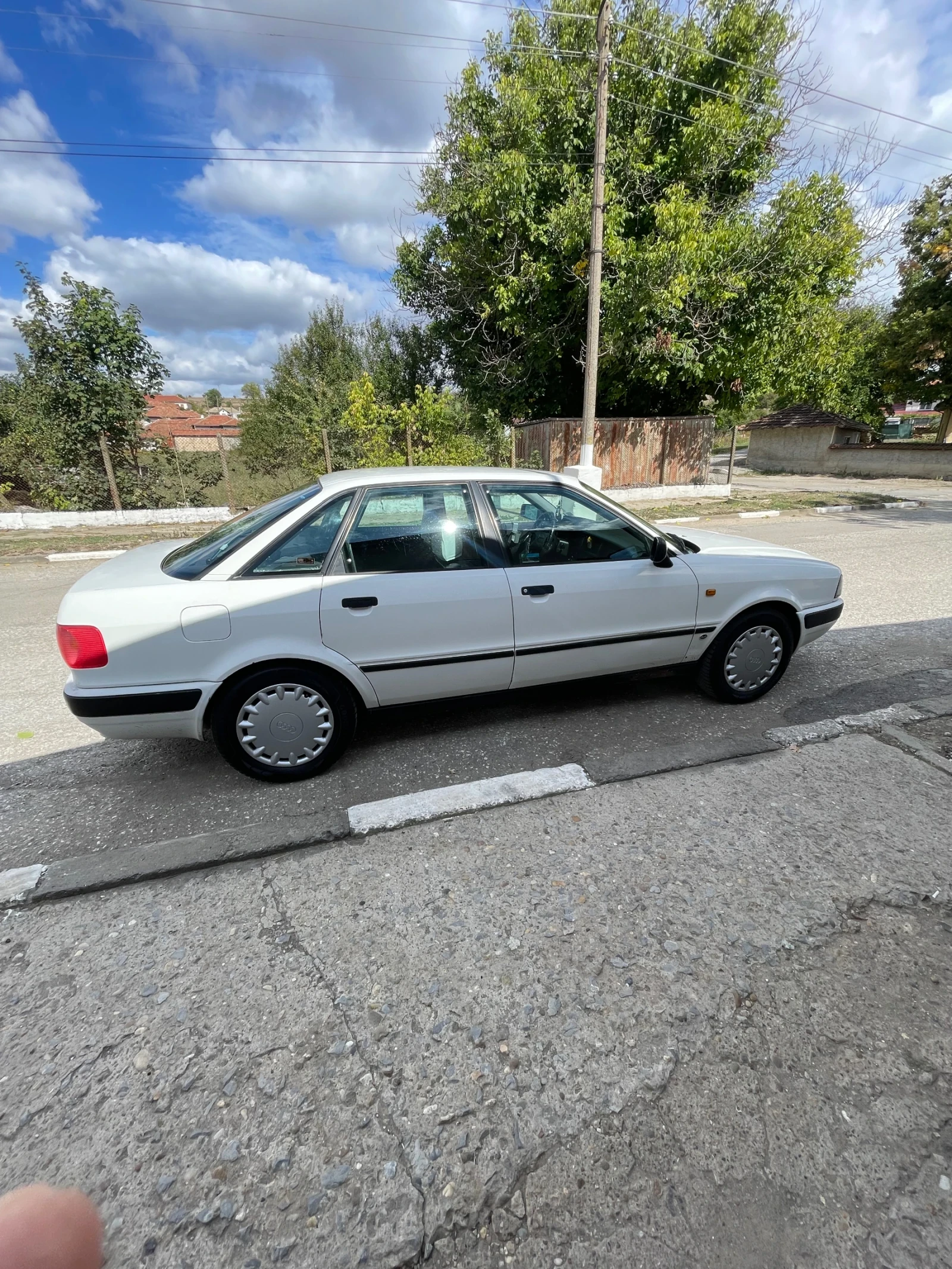 Audi 80, снимка 5 - Автомобили и джипове - 54377059