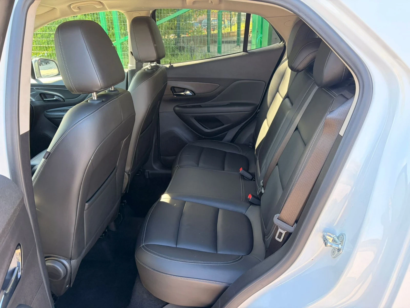 Opel Mokka X 1.6 CDTI , снимка 15 - Автомобили и джипове - 54549075