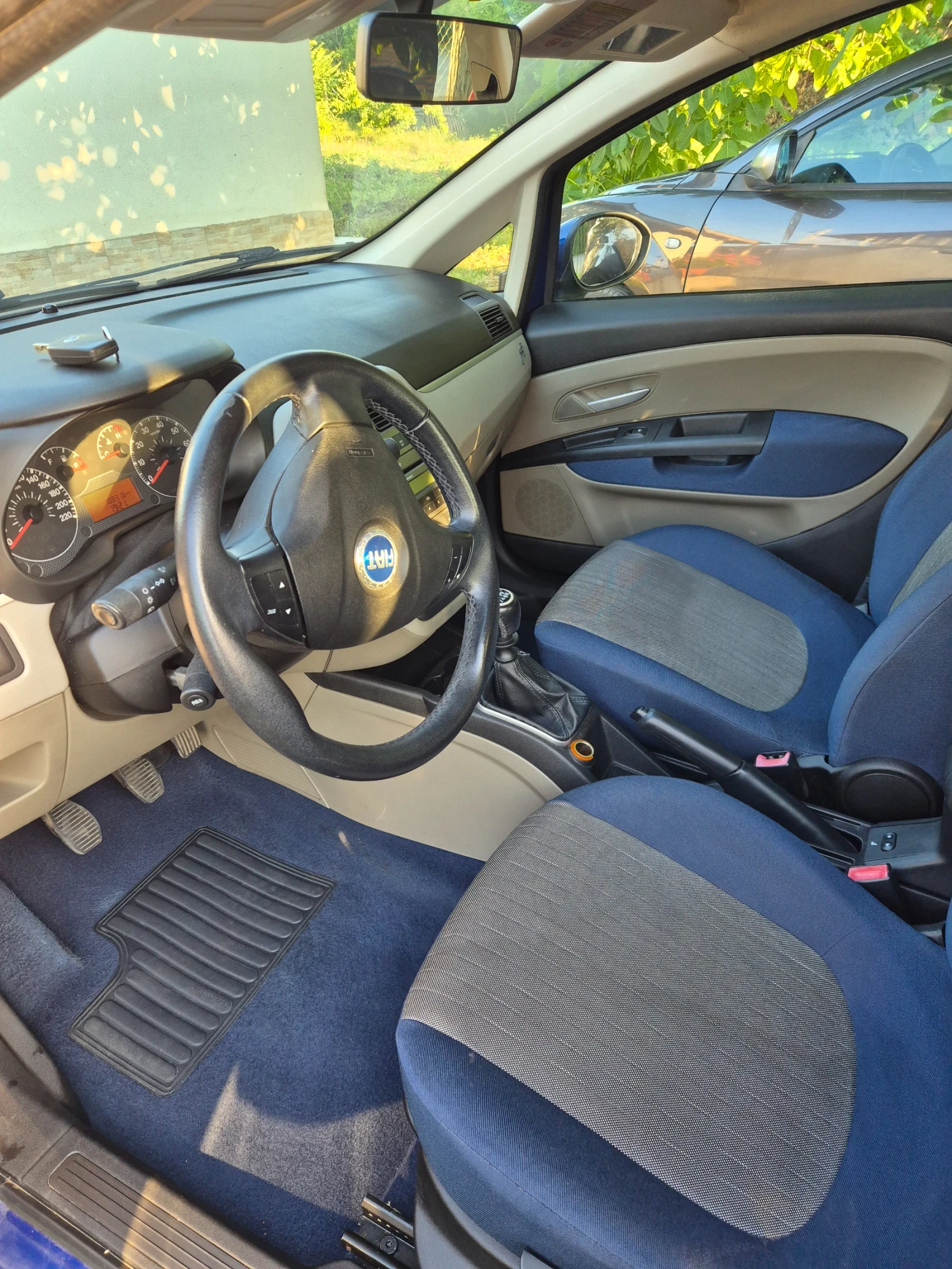 Fiat Punto, снимка 8 - Автомобили и джипове - 55342322