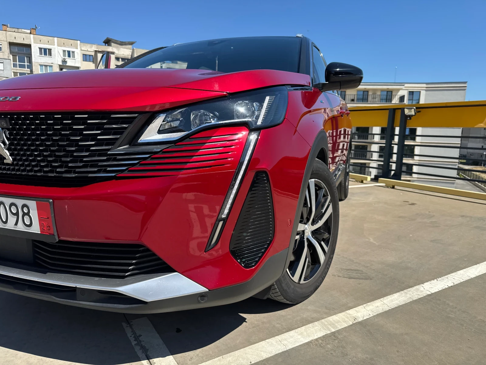 Peugeot 3008 GT* PHEV* 225HP* PANO* 360* FULL, снимка 3 - Автомобили и джипове - 55509489