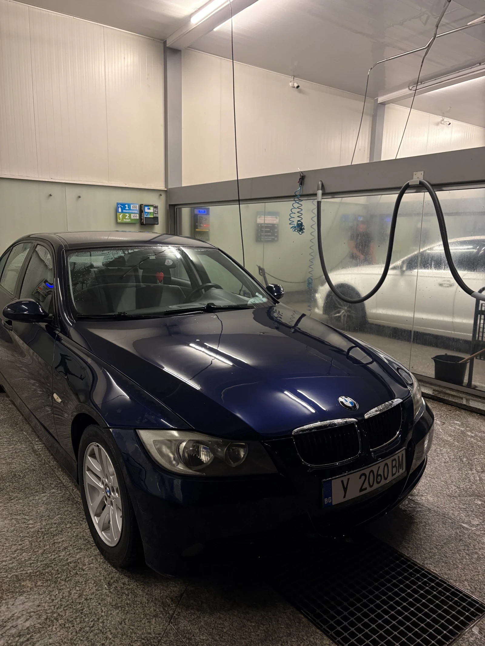 BMW 318, снимка 3 - Автомобили и джипове - 55557759