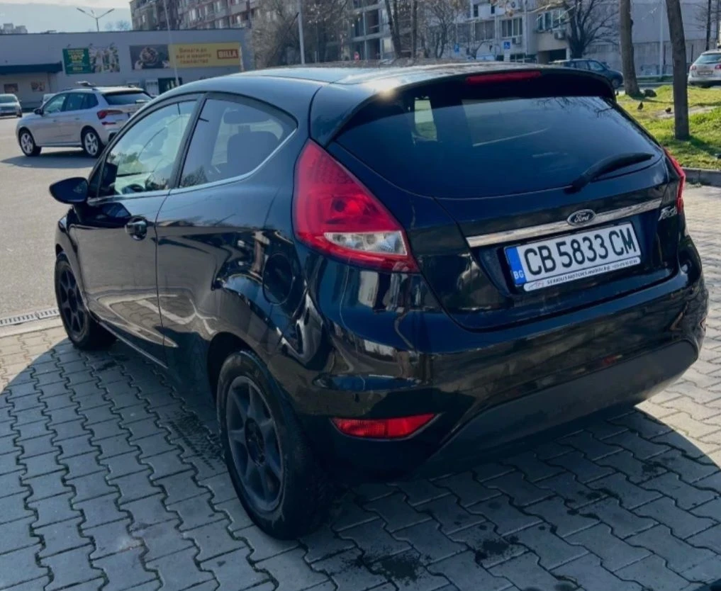 Ford Fiesta, снимка 6 - Автомобили и джипове - 55690960