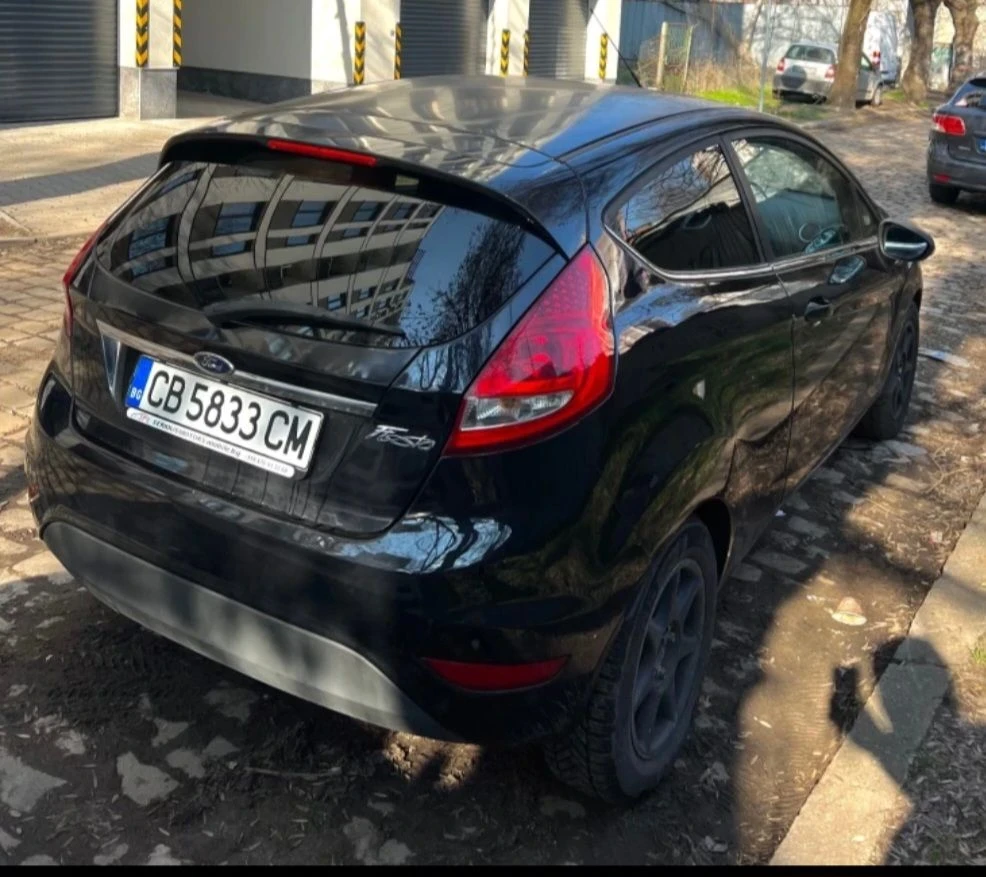 Ford Fiesta, снимка 5 - Автомобили и джипове - 55690960